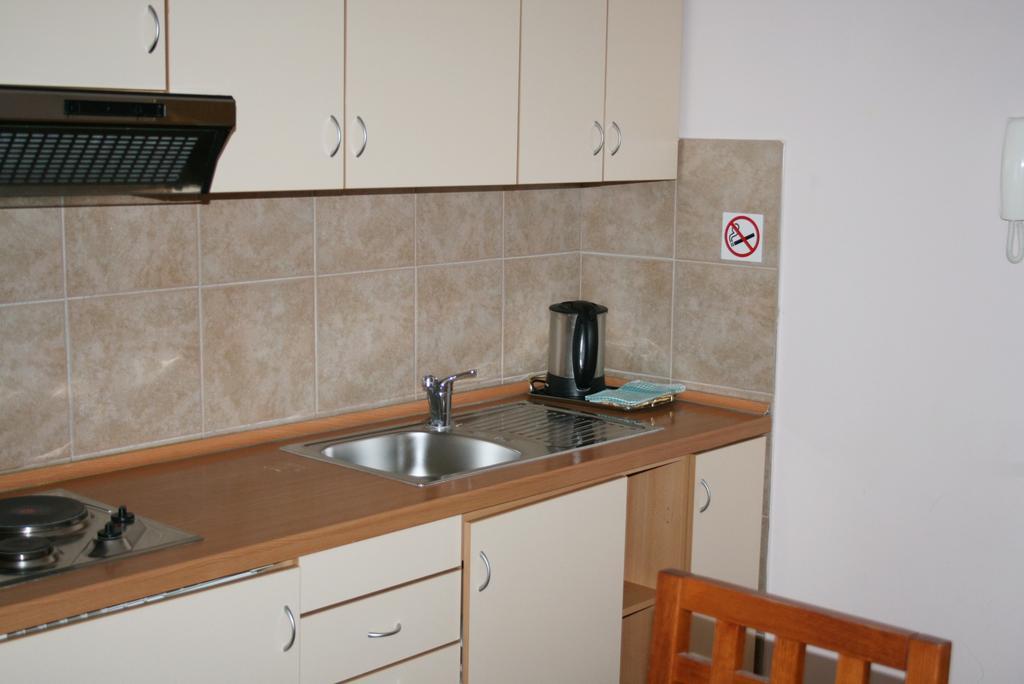 Aparthotel Castrum Novum Новиград Номер фото